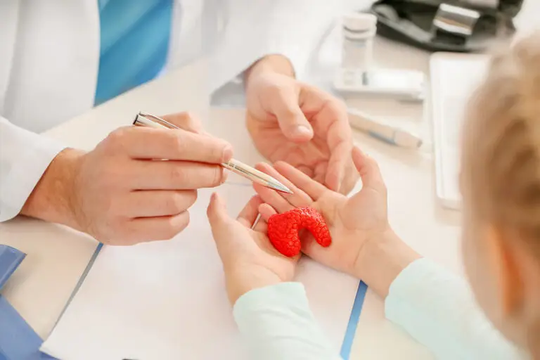 χειρουργός θυρεοειδούς